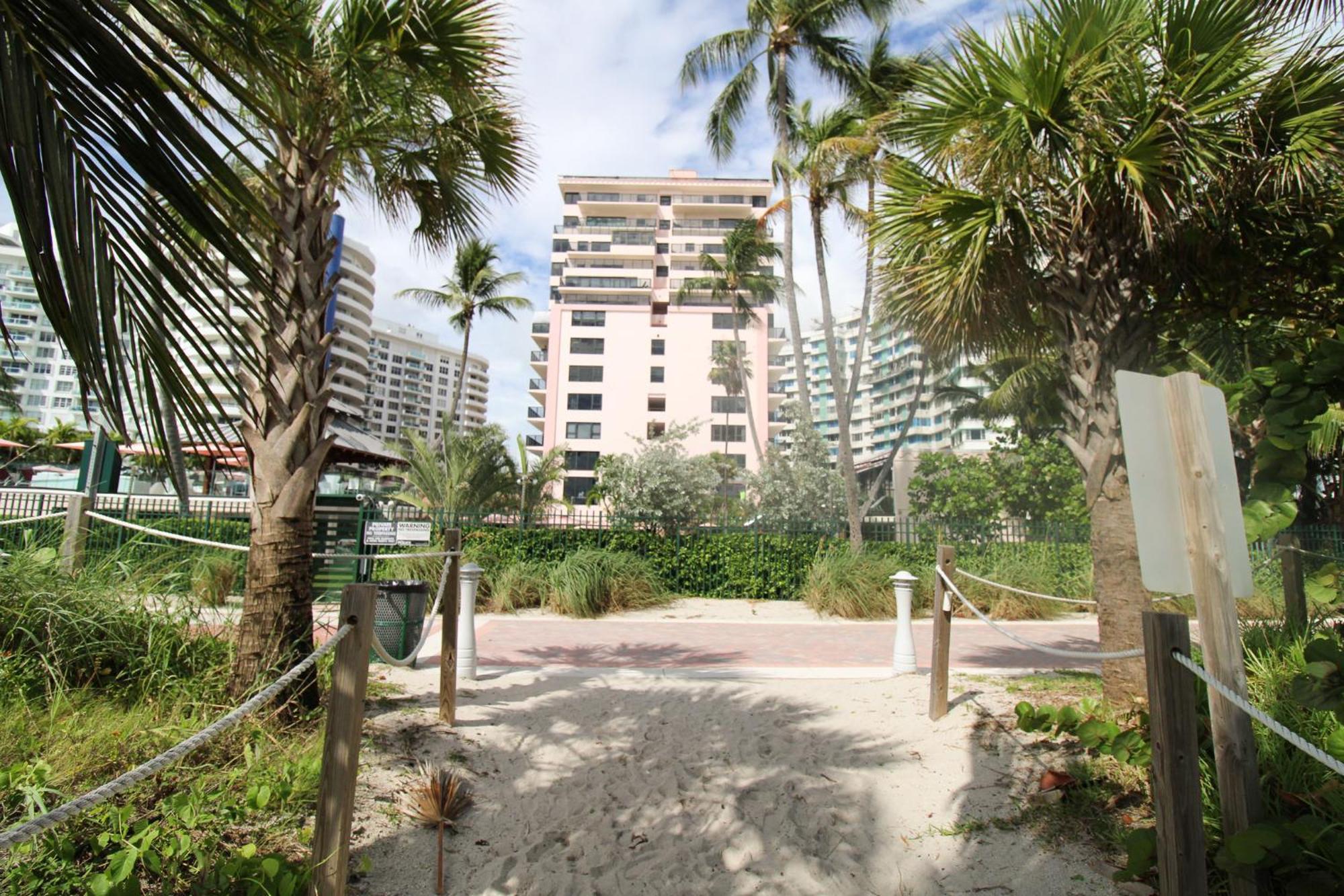 Alexander 1209 Beachfront Condo With 2 Pools , Beach Access, Sauna, Stores Маями Бийч Екстериор снимка